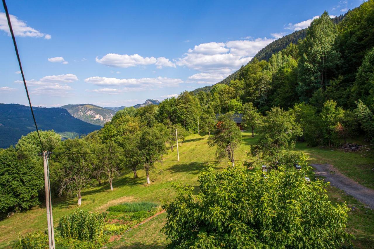 Apartmani Rocen Жабляк Экстерьер фото