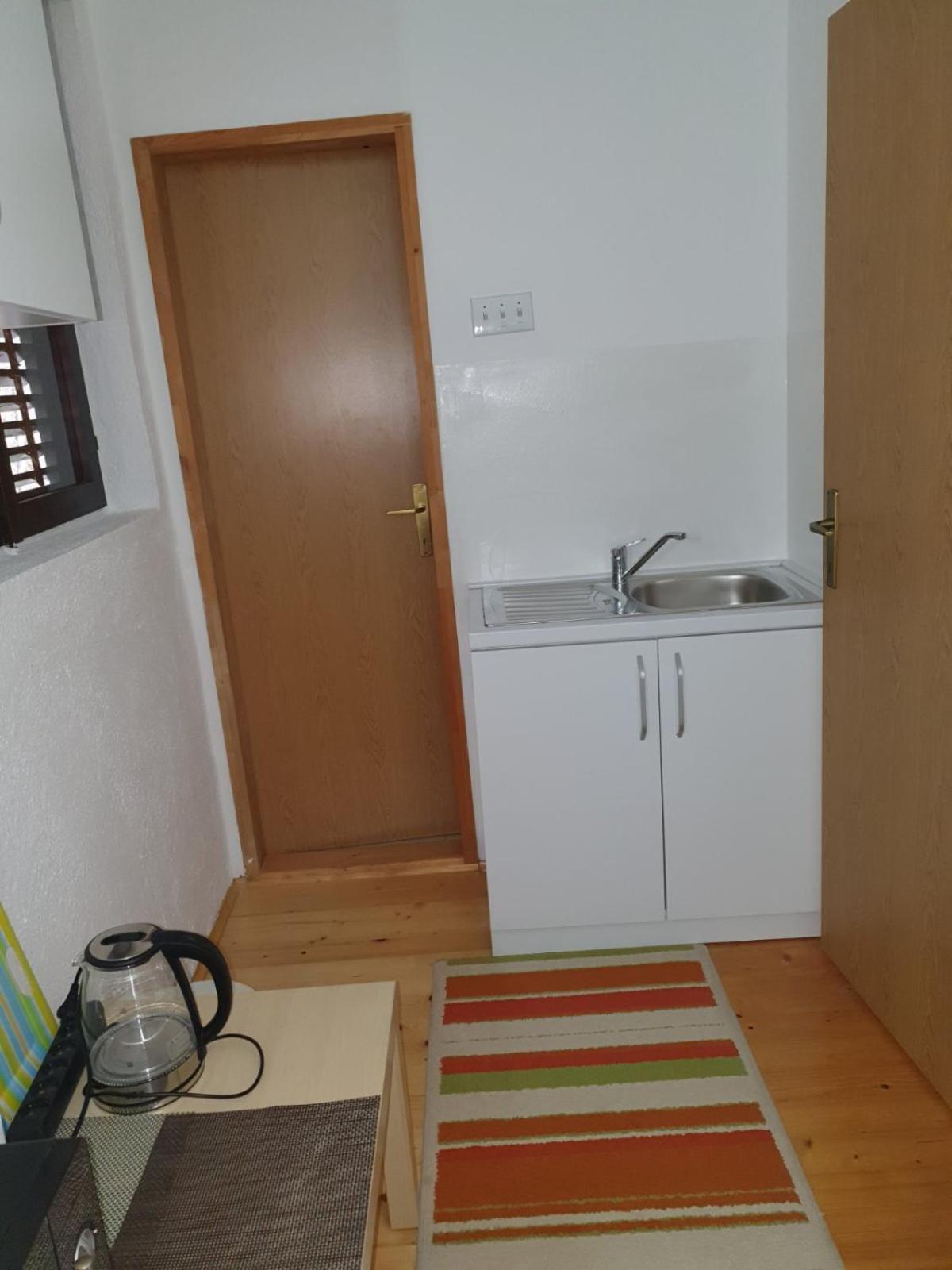 Apartmani Rocen Жабляк Экстерьер фото
